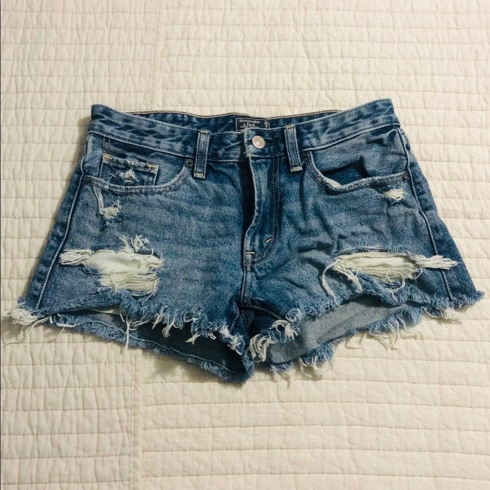 Abercrombie & Fitch destroyed denim jean shorts